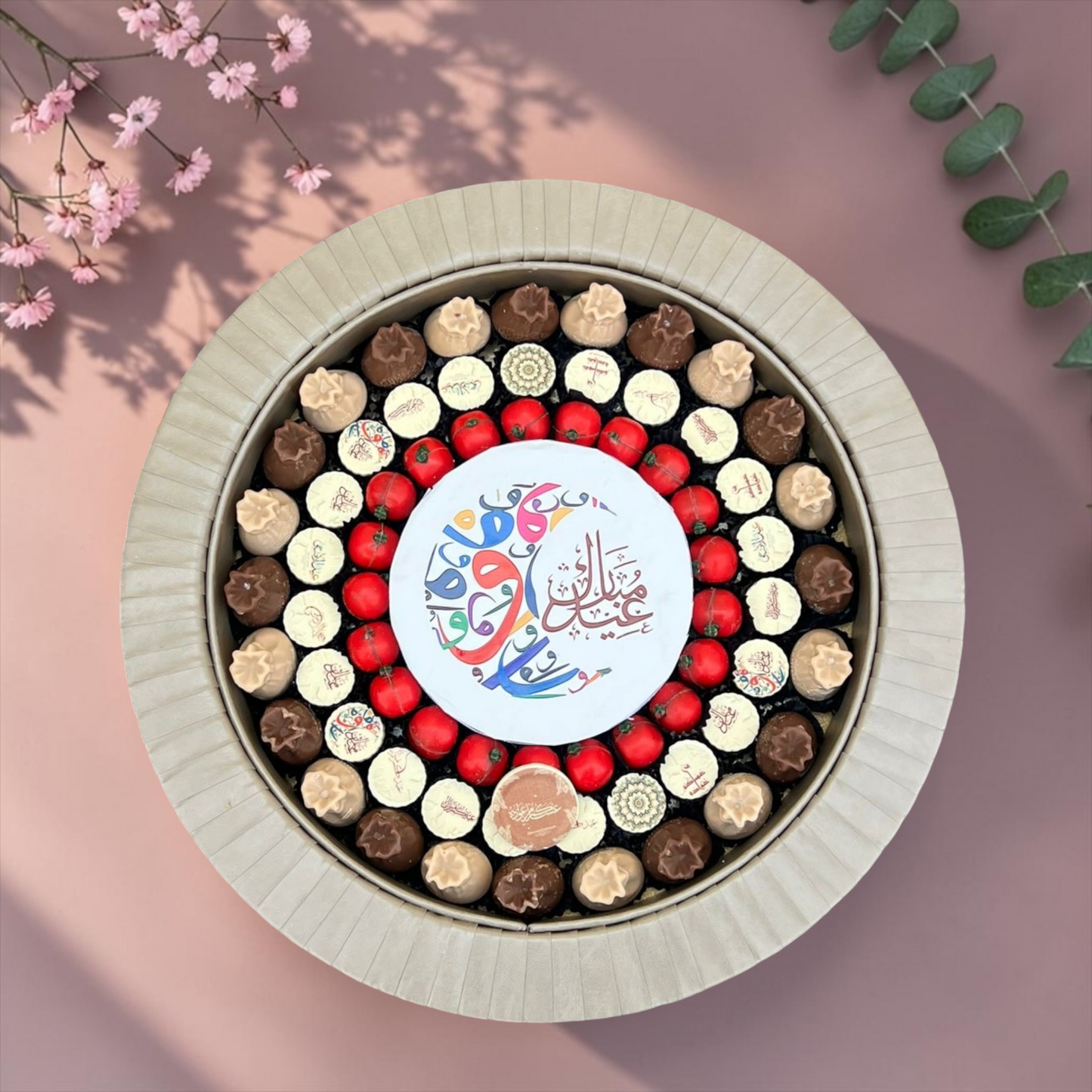 Round Leather Platter with Signature Chocolate| E196