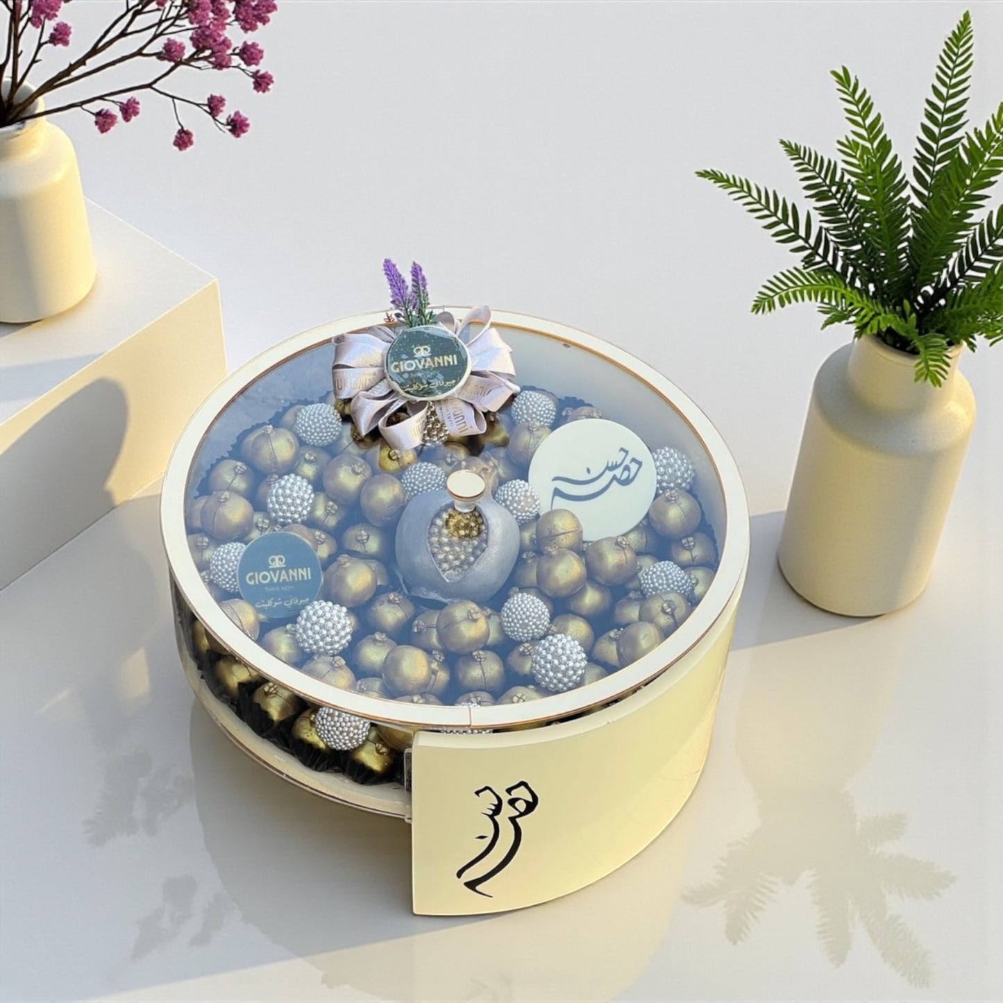 بوكس شوكولاتة أكريليك فاخر بتصميم مخصوص– Giovanni Chocolate Luxury Custom Acrylic Chocolate Box – Giovanni Chocolate