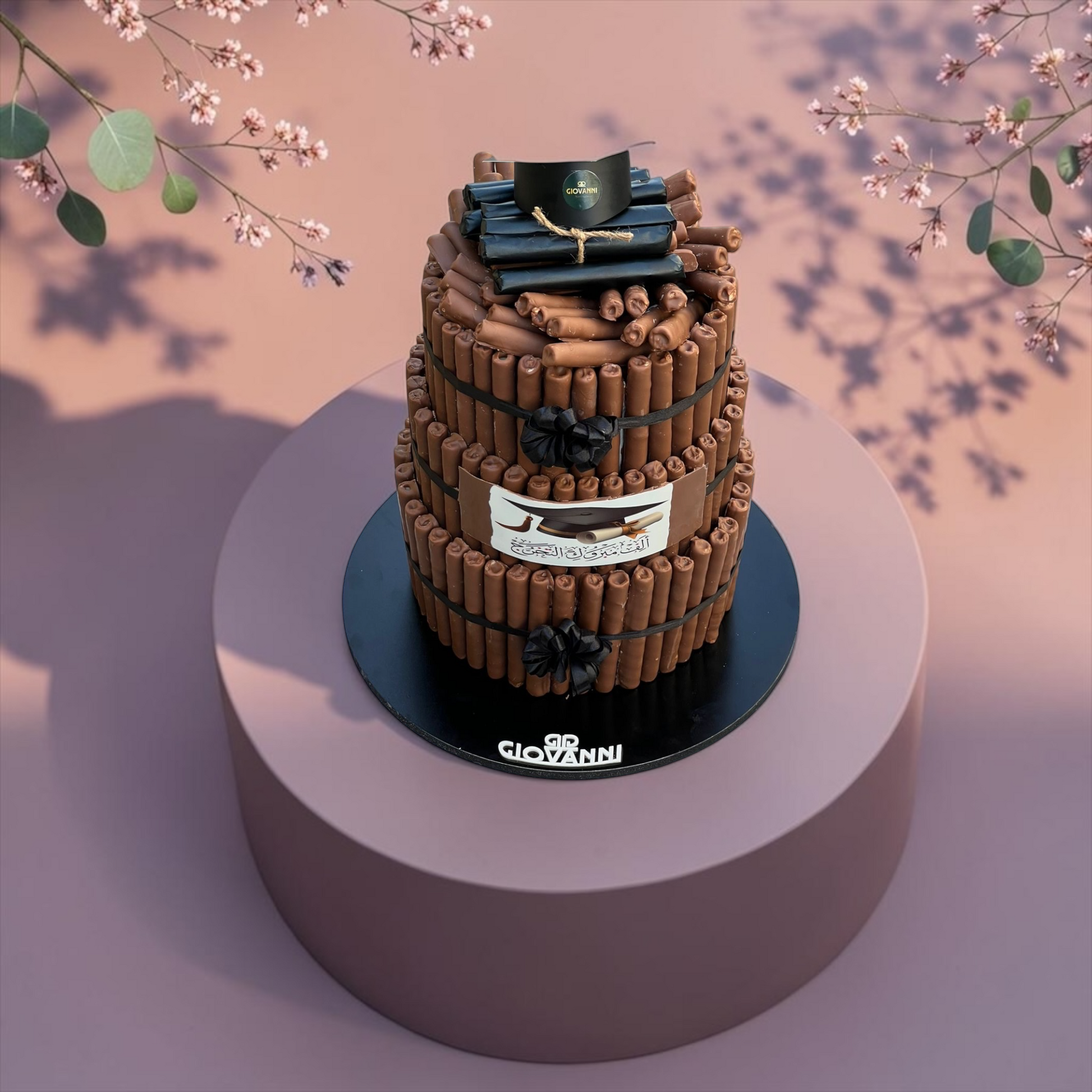 Graduation Fine Fair Chocolate Pyramid – 3 Tier (3 KG) | هرم شوكليت فاين فير ثلاث طوابق – ثيم التخرج (3 كجم) | EO155