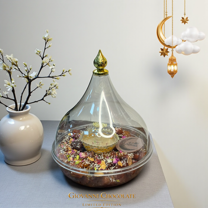 Luxury Heritage Acrylic Lantern Tray with Royal Khalas Dates & Nuts & Saffron  2.2 kgصحن فانوس أكريليك تراثي فاخر مع تمر خلاص ملكي بالمكسرات والزعفران