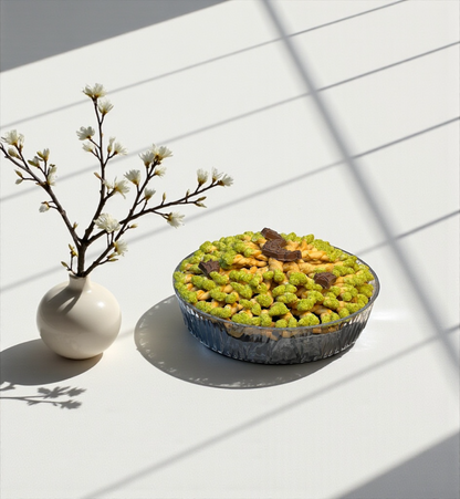 Luxury Savory Platter with Cheese, Chocolate & Pistachio صحن موالح فاخرة بالجبنة والشوكليت والفستق