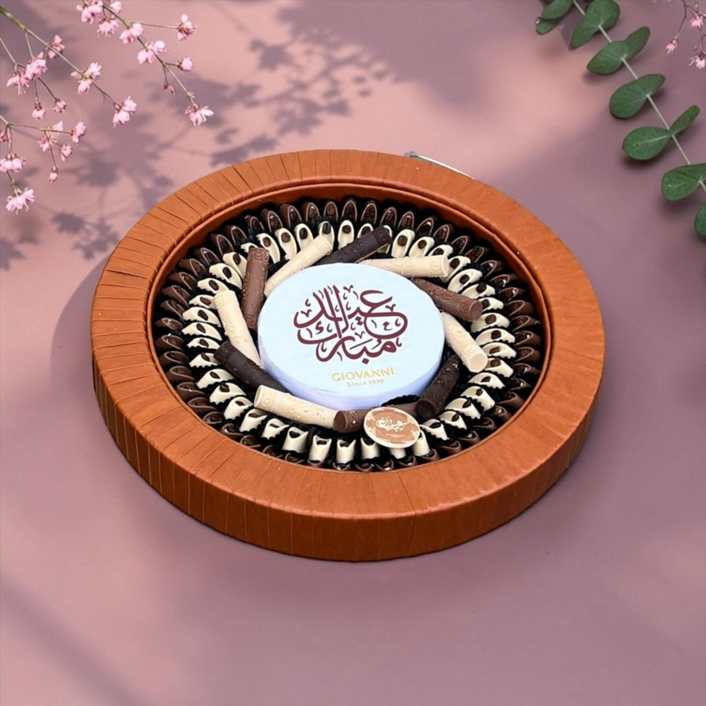 Round Leather Platter with Signature Chocolate| E197