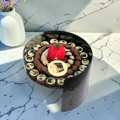 Giovanni Luxury Acrylic Platter with Signature Belgian Chocolate – Hajj Collection