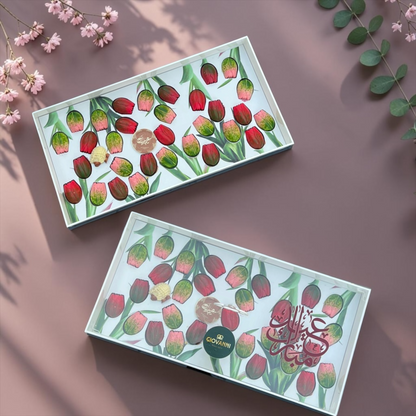 Giovanni Luxury Acrylic Box with Lotus Chocolates | E176