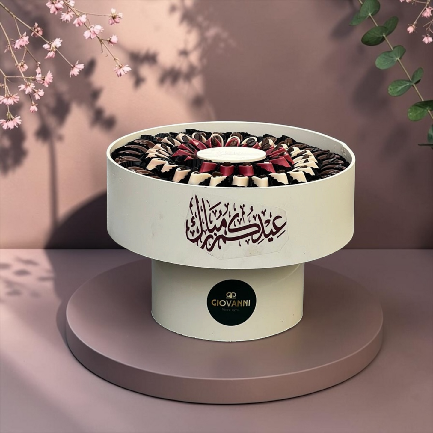 Rouned Acrylic Chocolate Gift Box | E191