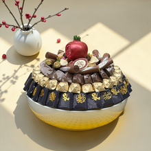 Porcelain Tray with Special Eid Wrapped Chocolates &amp; Signature Chocolates صحن بورسلين مع شوكليت مغلف اسبيشال للعيد مع شوكليت سجنتشر