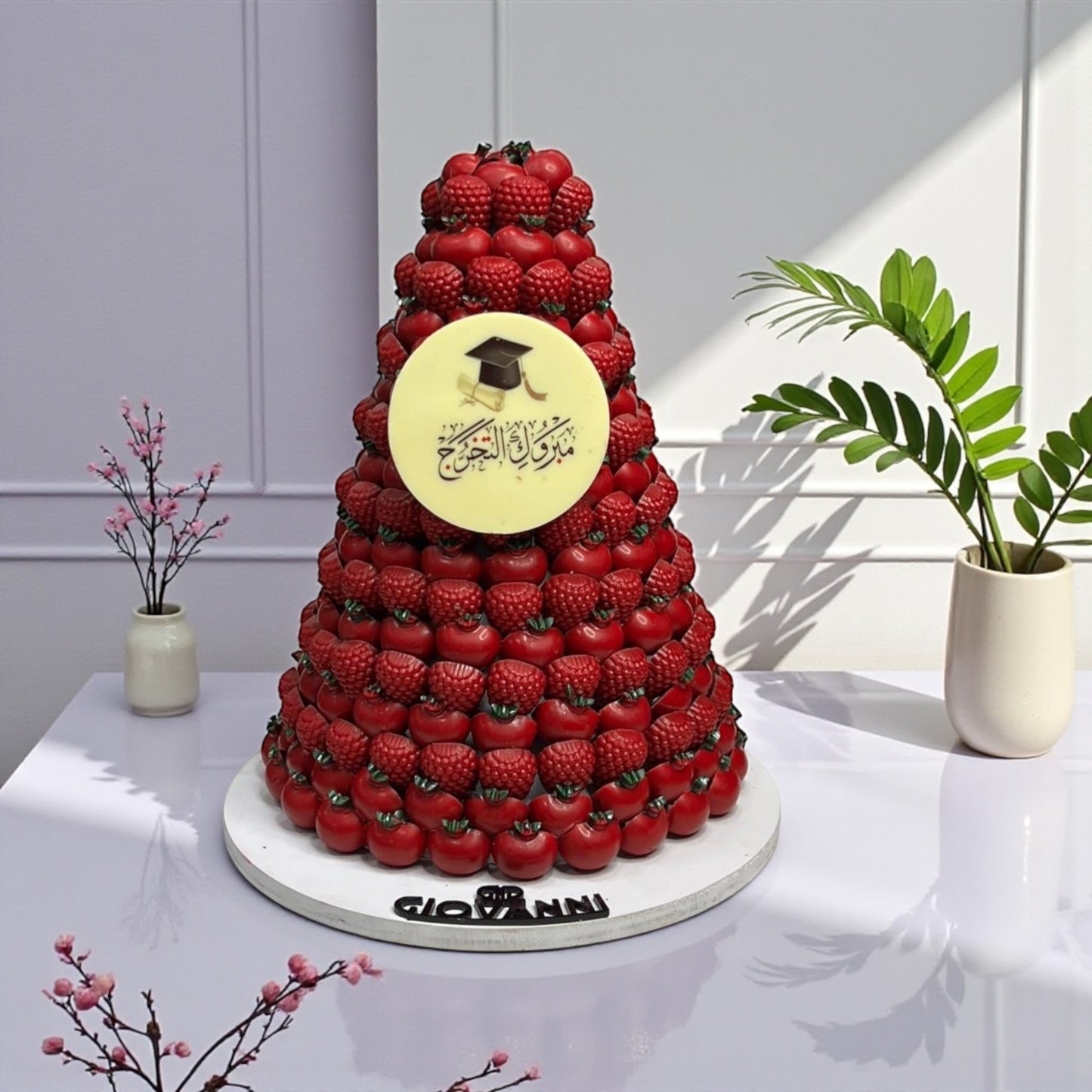 هرم شوكولاتة الرومان بطباعة مخصصة
Roman Chocolate Pyramid – Custom Printed