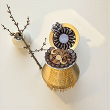 Yadoo Heritage Large Tray with Thyme Bugles Chocolateصحن يدو التراثي الكبير مع شوكليت بيوقلز بالزعتر – شوكولاتة بلجيكية فاخرة من جيوفاني