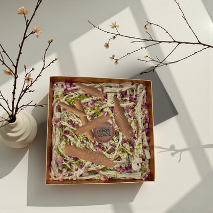 Giovanni Elite Luxury Box – Triple Layer Chocolate & Stuffed Dates   1500g بوكس جيوفاني إيليت – ثلاث طوابق فاخرة بالشوكليت والتمور المحشية