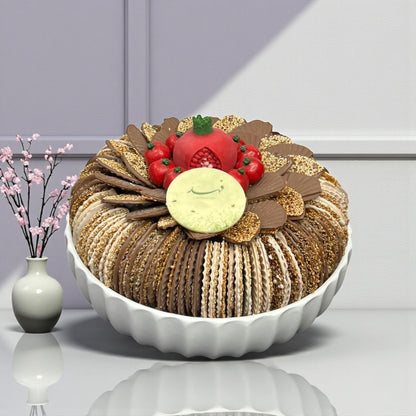 Caramelized Sesame Tray with Luxury Crystal Plate صحن سمسم مكرمل مع صحن كريستال فخم