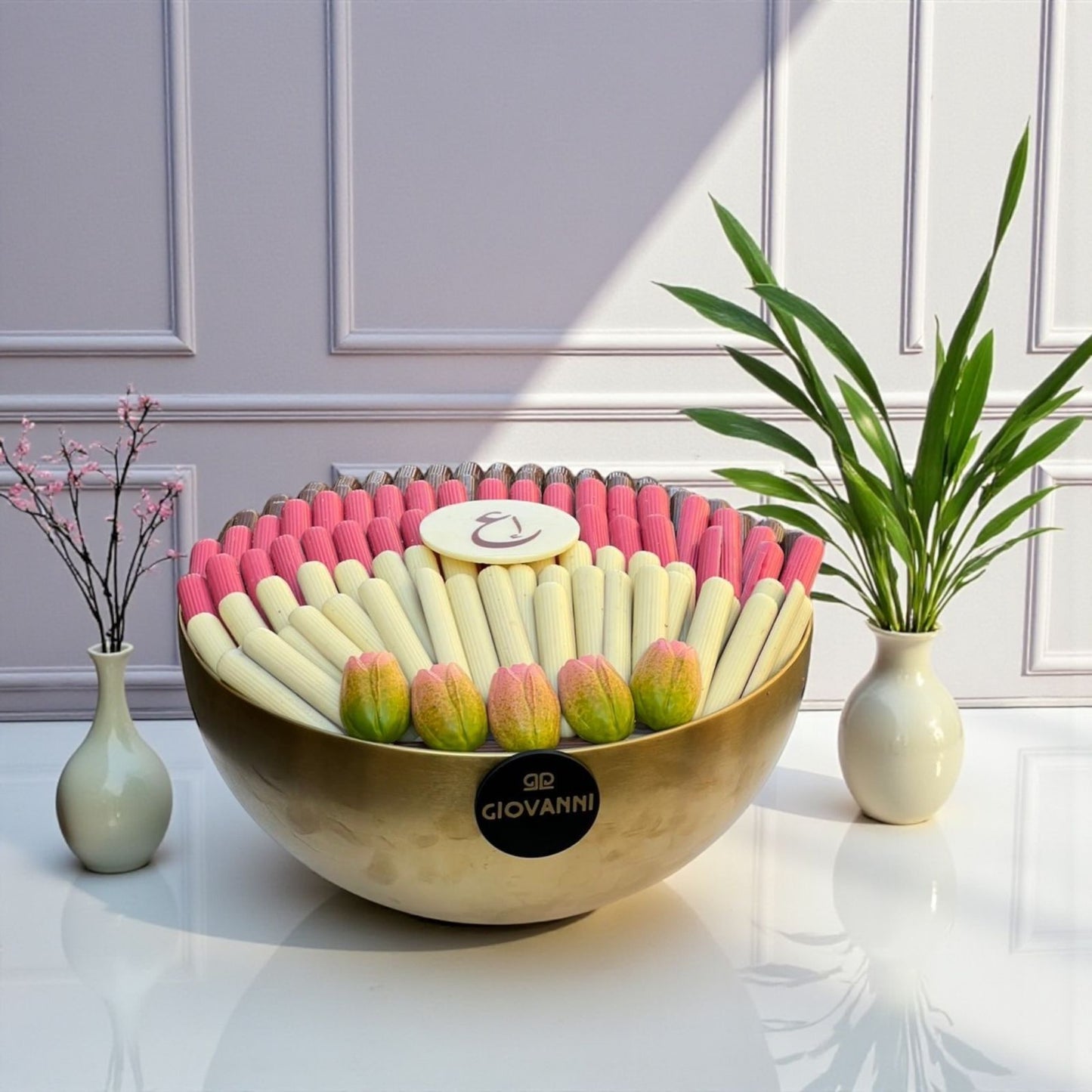 Special Occasion Chocolate Tray  صينية شوكولاتة للمناسبات الخاصة