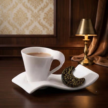 Ramadan Crescent Chocolate – Coffee & Beverage Collection with Arabic Print هلال رمضان للشوكليت – تشكيلة القهوة والمشروبات مع طباعة عربية