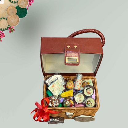 شنطة بيد من الخوص  حجم وسط توزيعات مشكل– حق الليلة