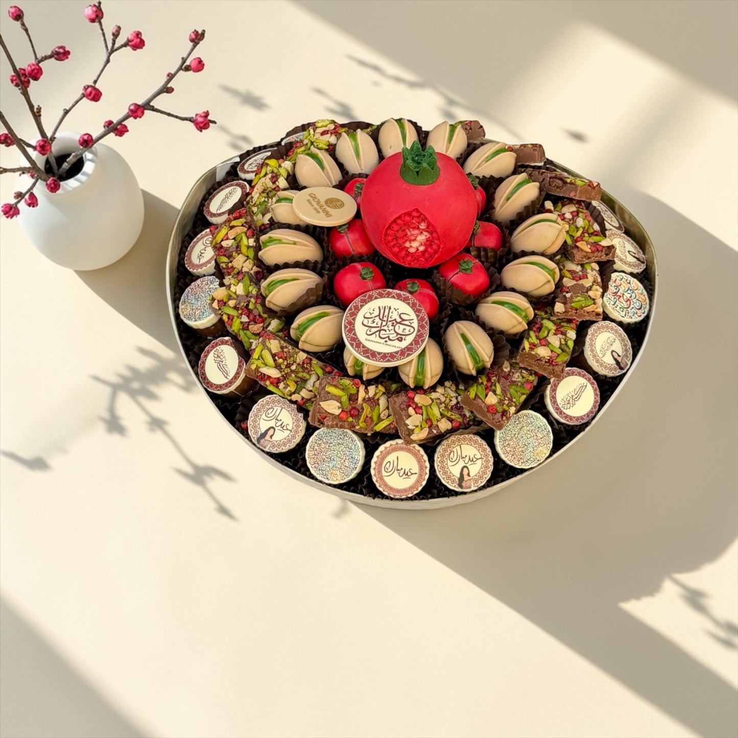 Belgian Chocolate Oval Stainless Steel Platter | صحن ستانلس ستيل بيضاوي فاخر مع شوكليت بلجيكي للعيد