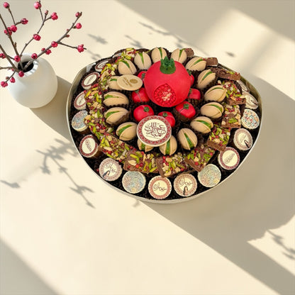 Belgian Chocolate Oval Stainless Steel Platter | صحن ستانلس ستيل بيضاوي فاخر مع شوكليت بلجيكي للعيد