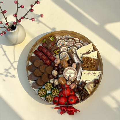 Luxury Chocolate Acrylic Box | بوكس أكريليك فاخر مع تشكيلة شوكليت