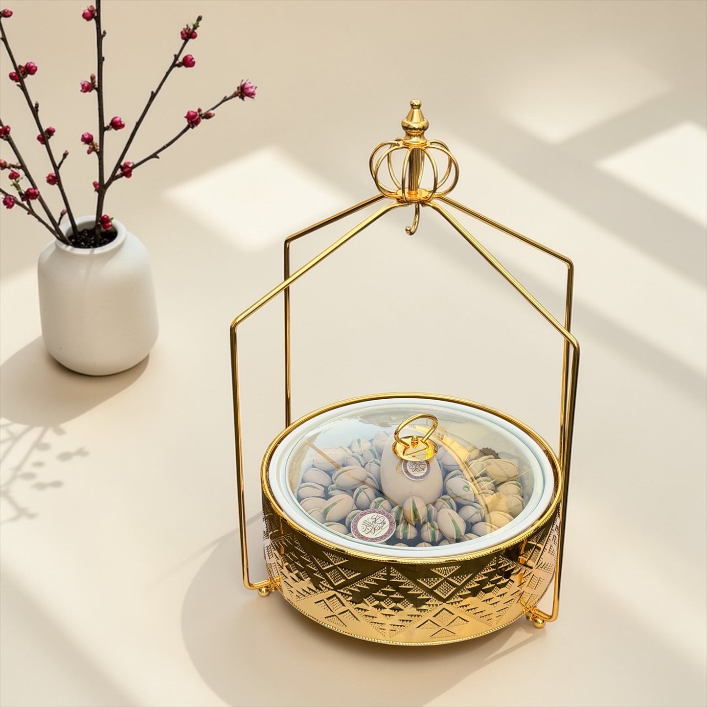 VIP Chocolate Stand with Cover Gold |   ستاند شوكليت ذهبيVIP بغطاء فاخر