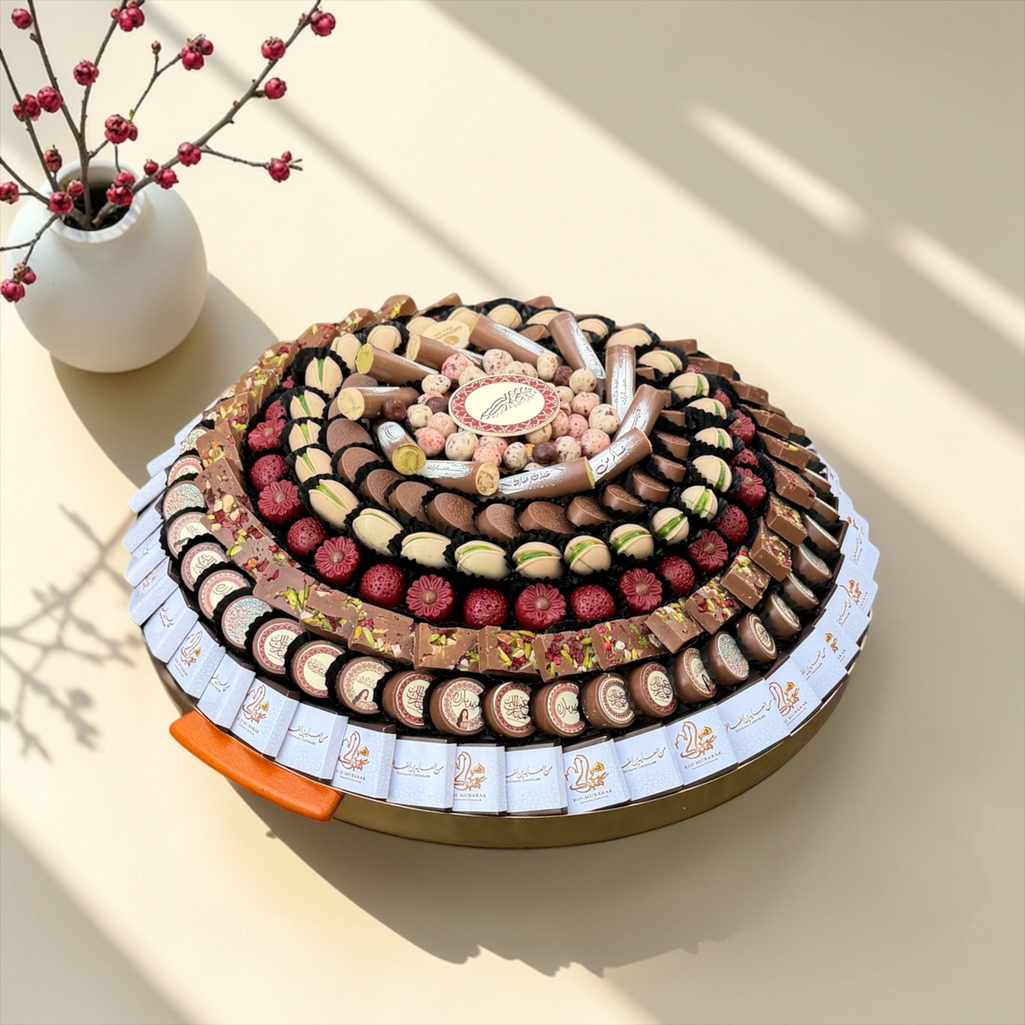 VIP Luxury Chocolate Platter | صحن VIPصحن كبير فاخر بتشكيلة مختارة