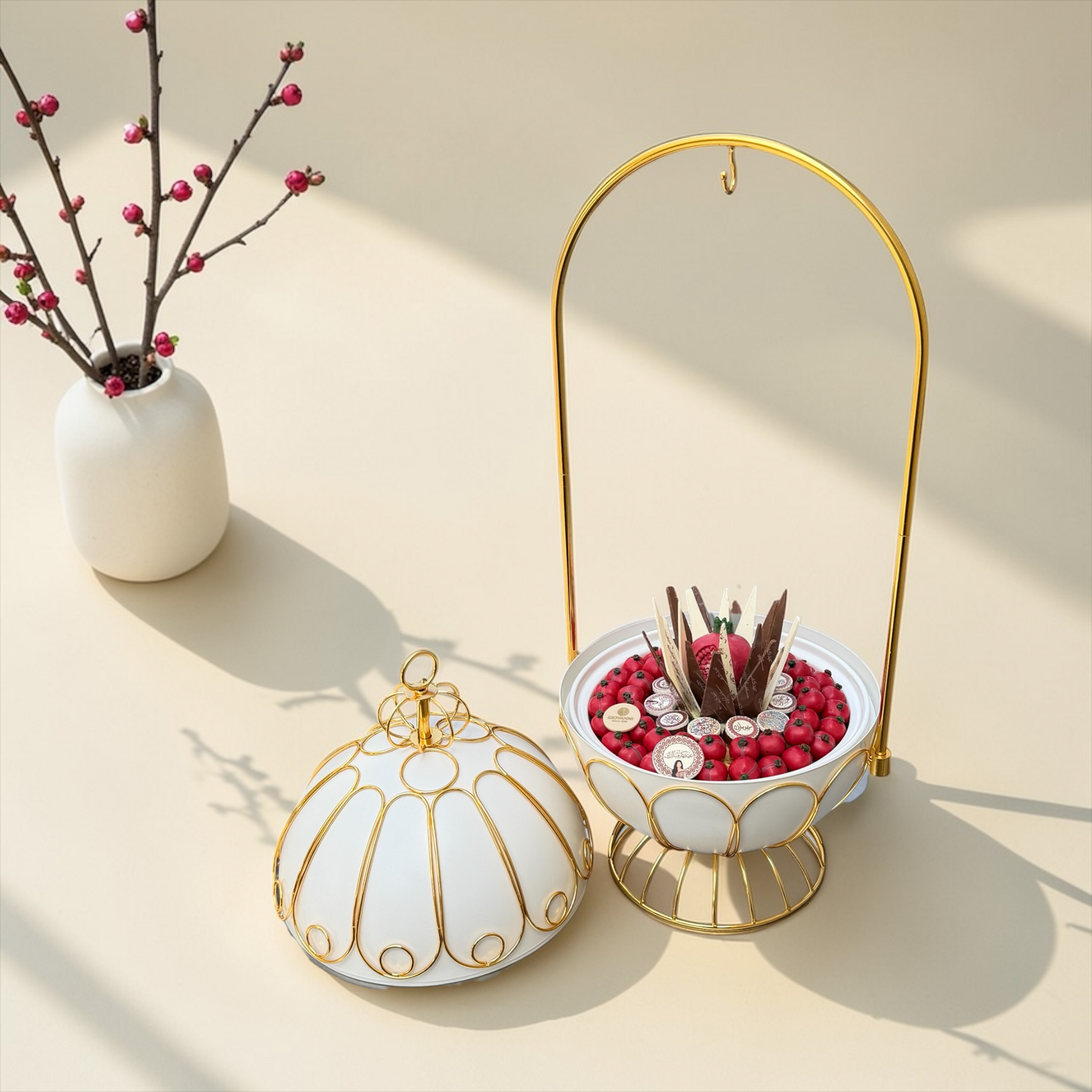 VIP Chocolate Stand with Cover | ستاند شوكليت VIP بغطاء فاخر