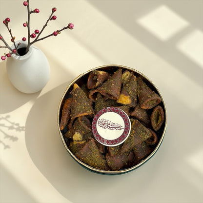 Pretzel Bites with Milk & White Chocolate Box | بوكس بريتزل بالزعتر مع شوكليت ميلك ووايت