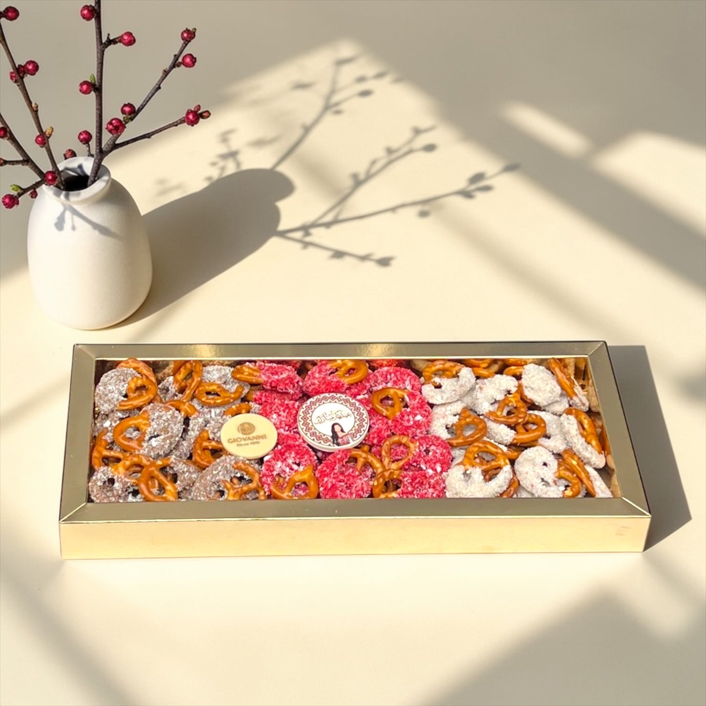 Salted Pretzel with Chocolate Box | بوكس بريتزل مملح مع شوكليت