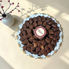 Sesame Crunch Chocolate Squares Platter | صحن كورسية سمسم مربعة مغطسة بالشوكليت