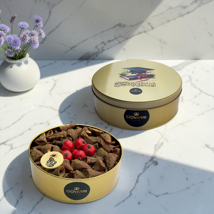 Graduation Customized Metal Chocolate Box – 500g | بوكس شوكليت معدني للتخرج مع طباعة بارزة خاصة – 500 جرام | EO153