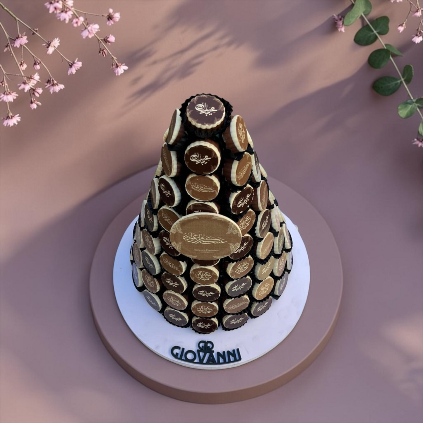Printed Chocolate Pyramid | E92