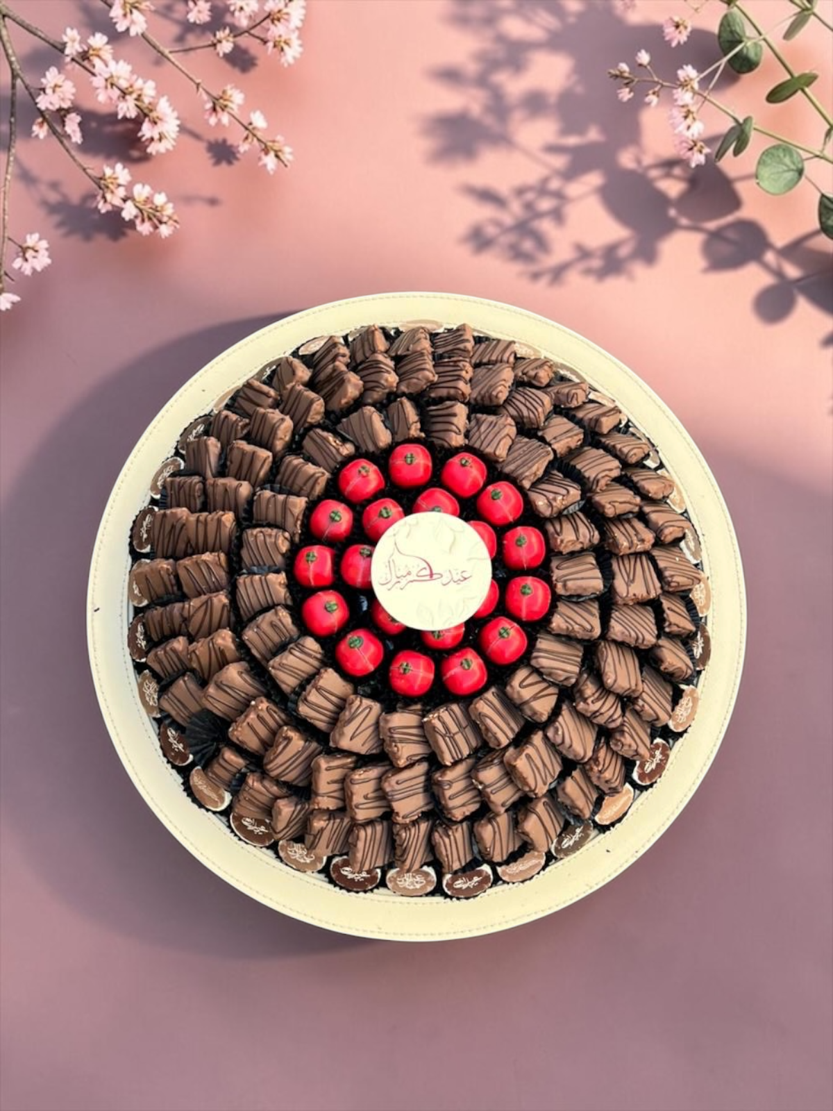 Leather Platter – Chocolate-Dipped Croissant | EO147