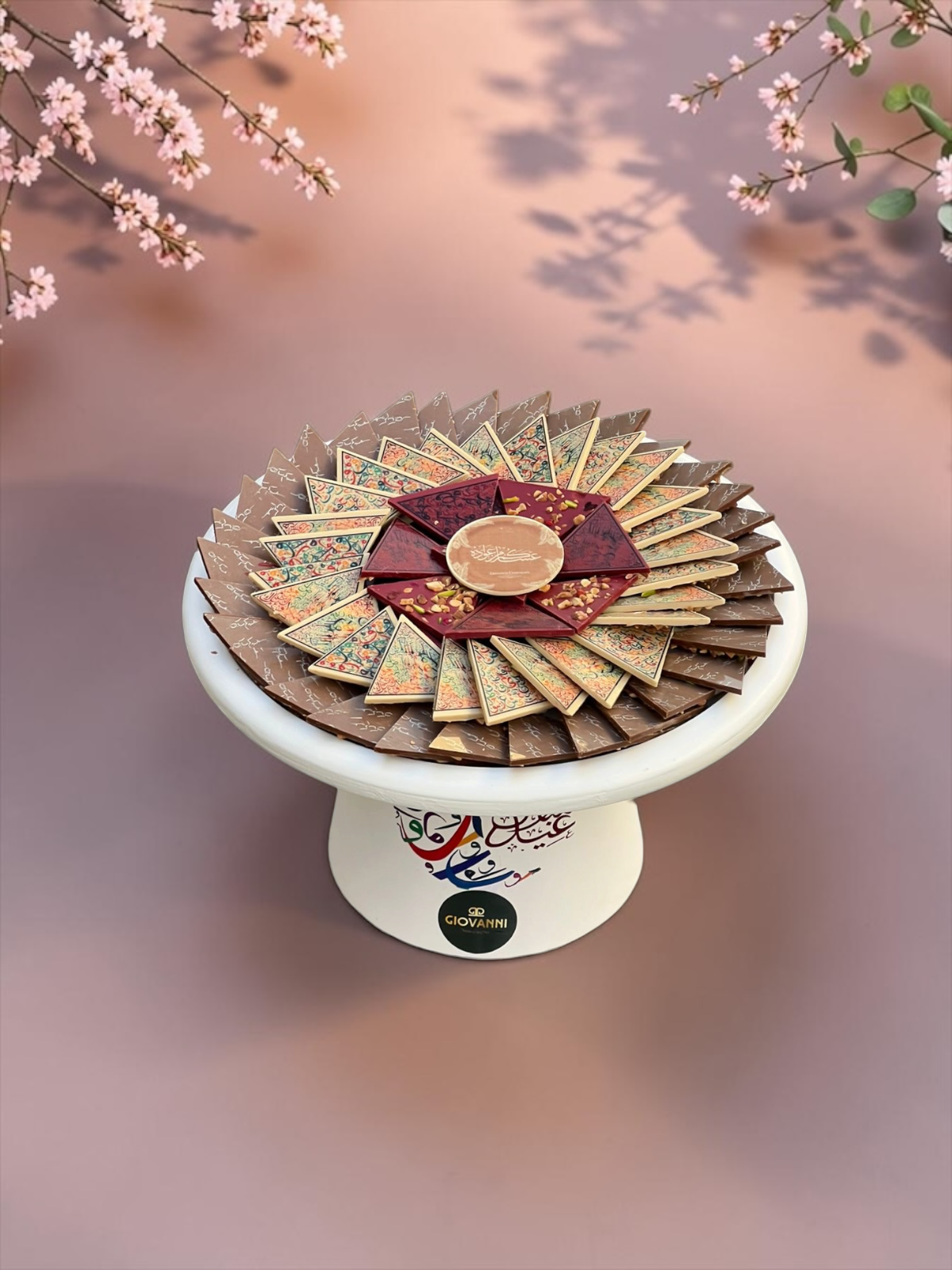 Printed Triangle Chocolate Stand | EO136