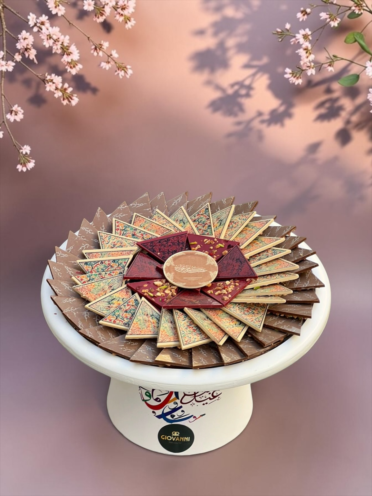 Printed Triangle Chocolate Stand | EO136